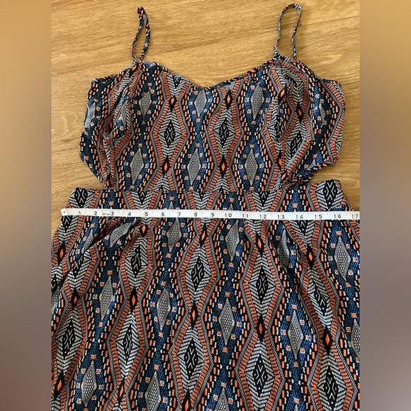 Atmosphere Vibrant Patterned Dress, Size 12 - Picture 6 of 8